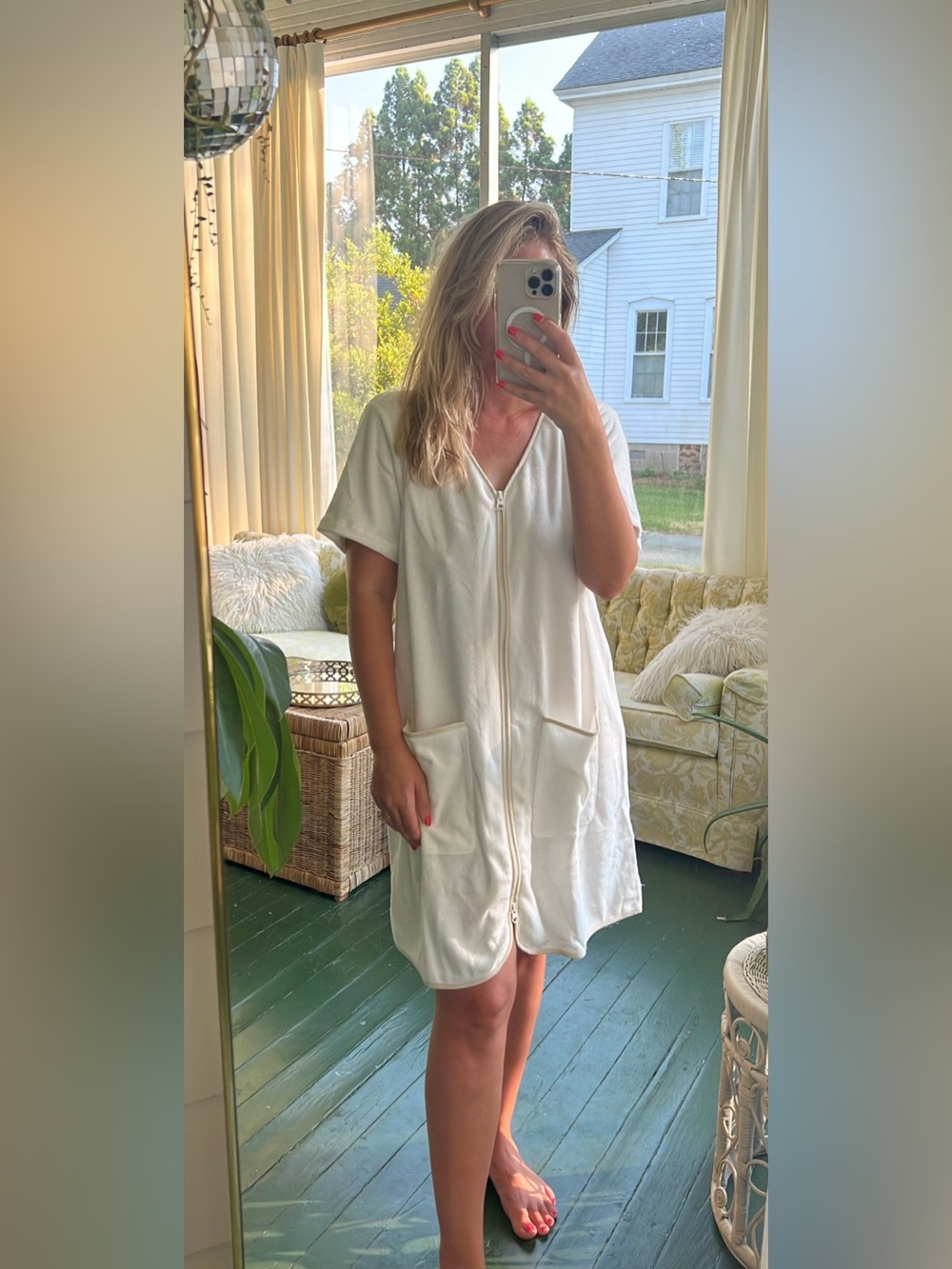 Women’s White Zip-Front Swim Cover-Up - Weezie Apres Dress